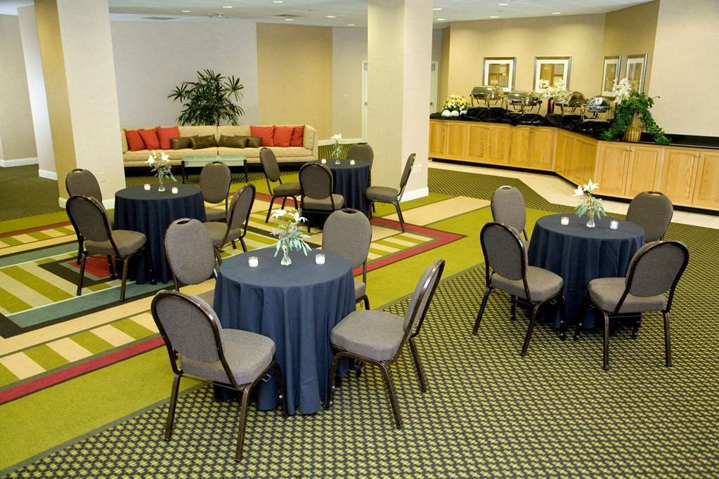 Doubletree By Hilton Hartford Downtown Hotel Instalações foto